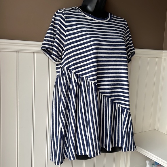 Hayden Los Angeles Navy and White Striped Ruffled Angular Peplum Oversized Small - Picture 3 of 6